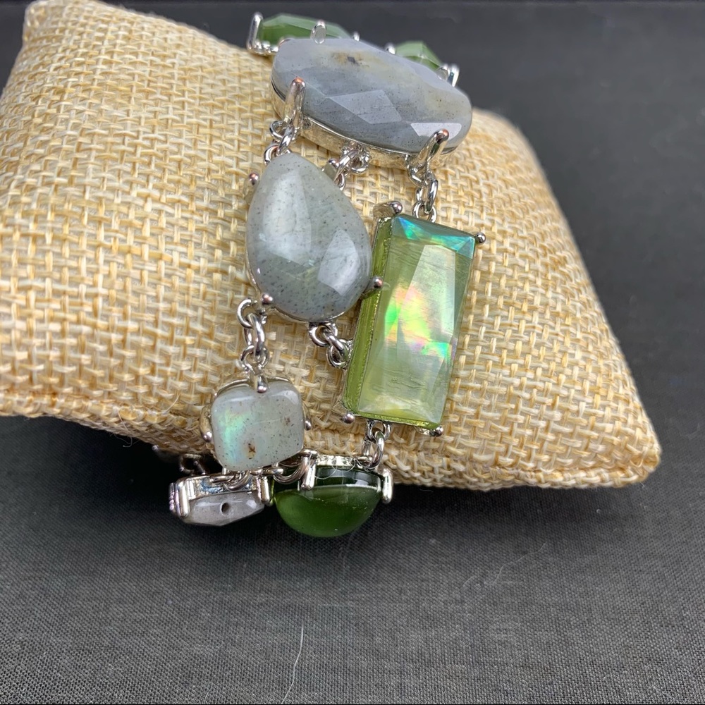 Chico’s Labradorite & Faux Shell Bracelet - Picture 2 of 7